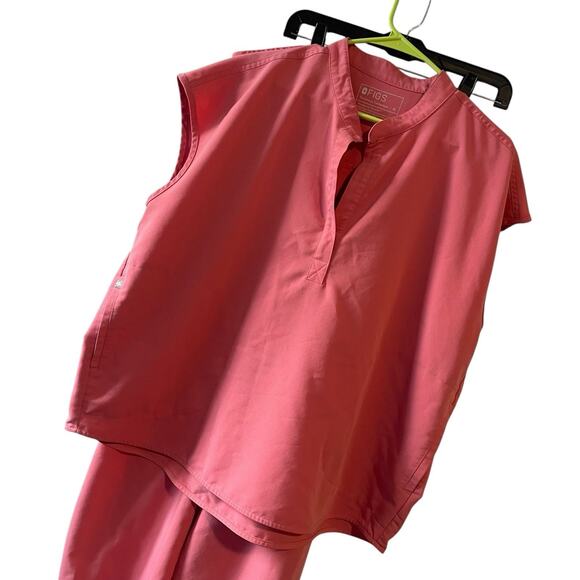 FIGS Women Technical Scrub Set Rafaela Top XL Jogger Pants Bottoms XL in Coral - Picture 3 of 10